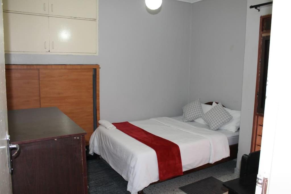Ibex Hill Apartment- Power Backup Лусака Экстерьер фото