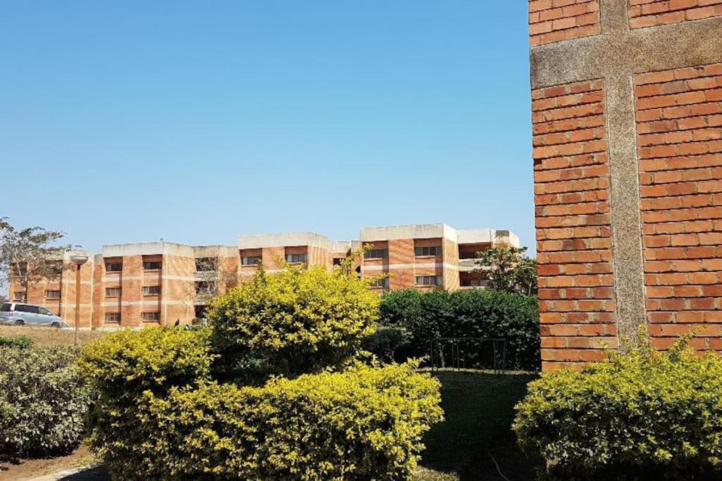 Ibex Hill Apartment- Power Backup Лусака Экстерьер фото